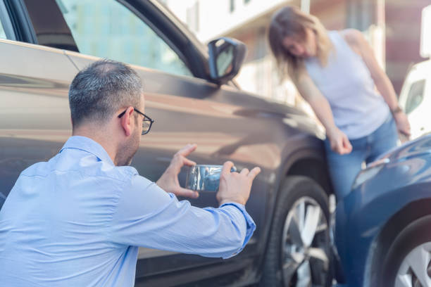 Professional Commercial Auto Insurance technician working in Picacho Hills, NM